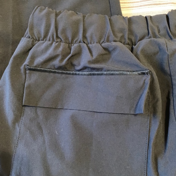 Under Armour Joggers - Picture 8 of 9